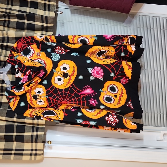 Halloween 2x Skull Print Hoodie - Picture 4 of 4